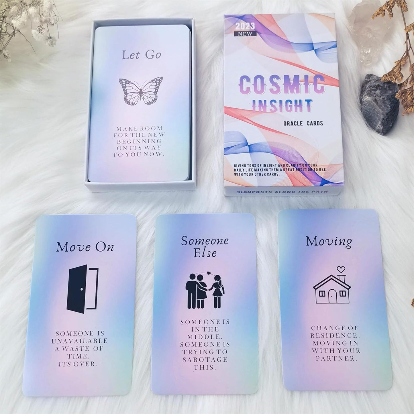 Cosmic Insight Oracle: 40 oracle cards with keywords and important messages of love situations