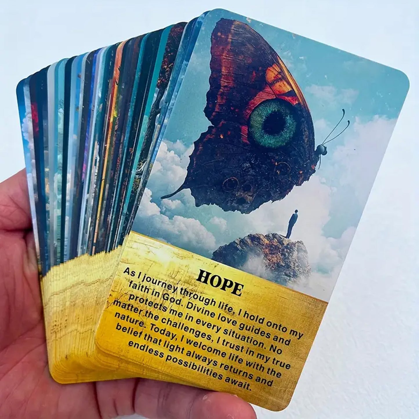 Life Messages Oracle: 54 Oracle Cards with Keywords and Messages