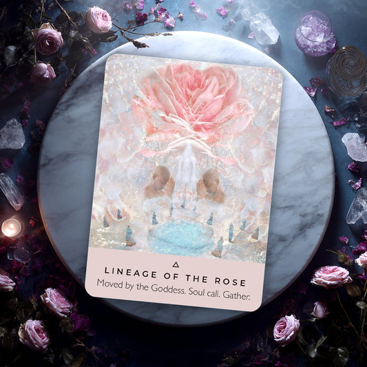 The Rose Oracle Deck: 44 Beautiful Oracle Cards & Guidebook