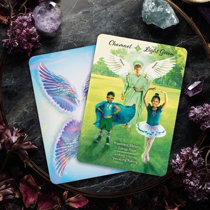 Angels & Auras Oracle: 44 Oracle Cards & Guidebook