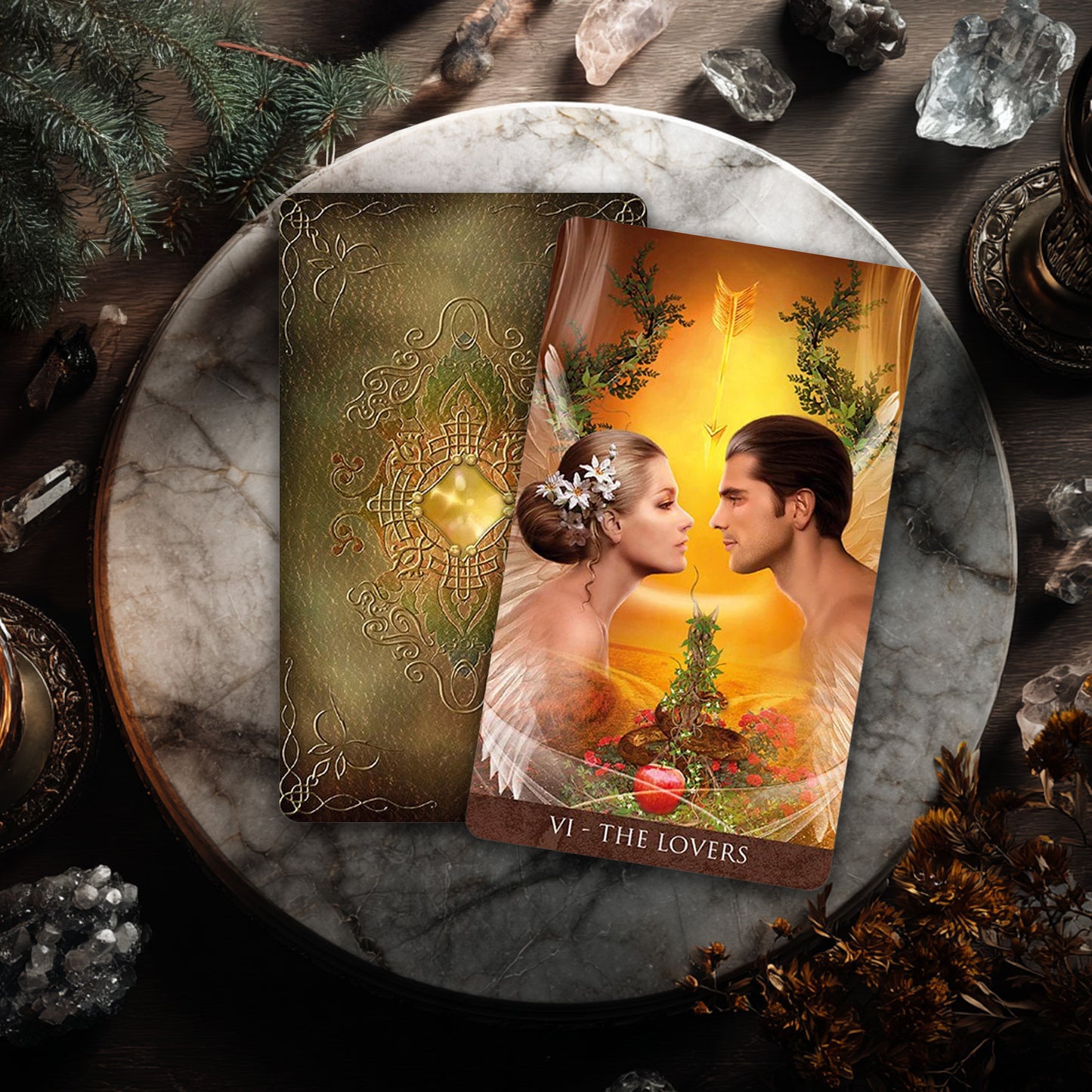 Arcanum Tarot: 78 Tarot Card Deck & Guidebook