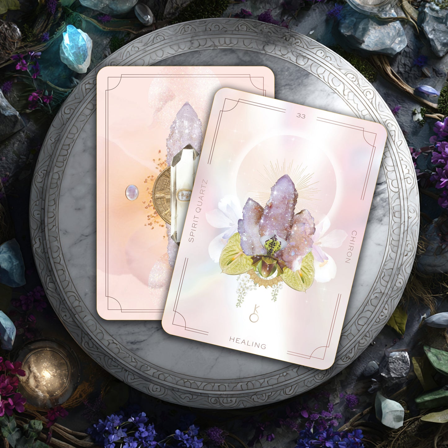 Astral Realms Crystal Oracle : A Gorgeous 33 Oracle Card Deck & Guidebook
