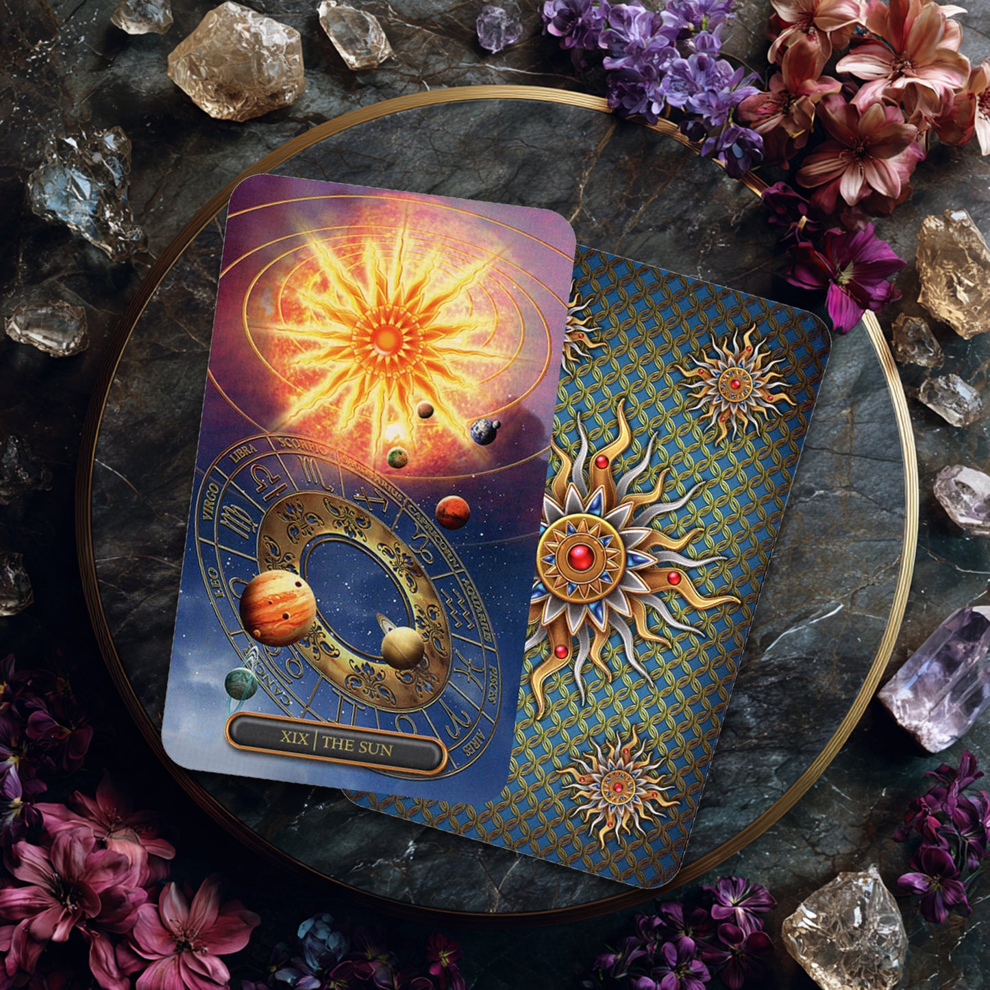 Gilded Tarot Royale Deck: 78 Tarot Cards & Guidebook
