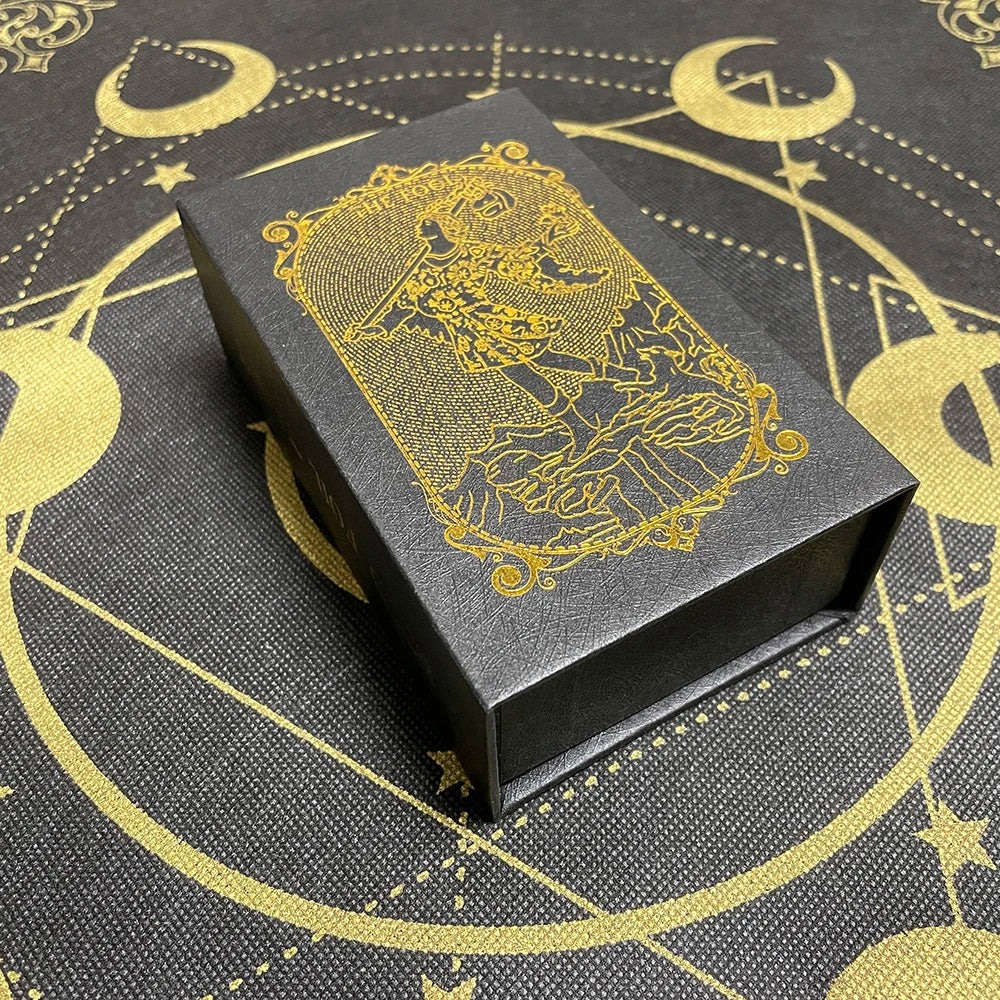 Gold Foil Tarot Cards: 78 tarot card deck & guidebook