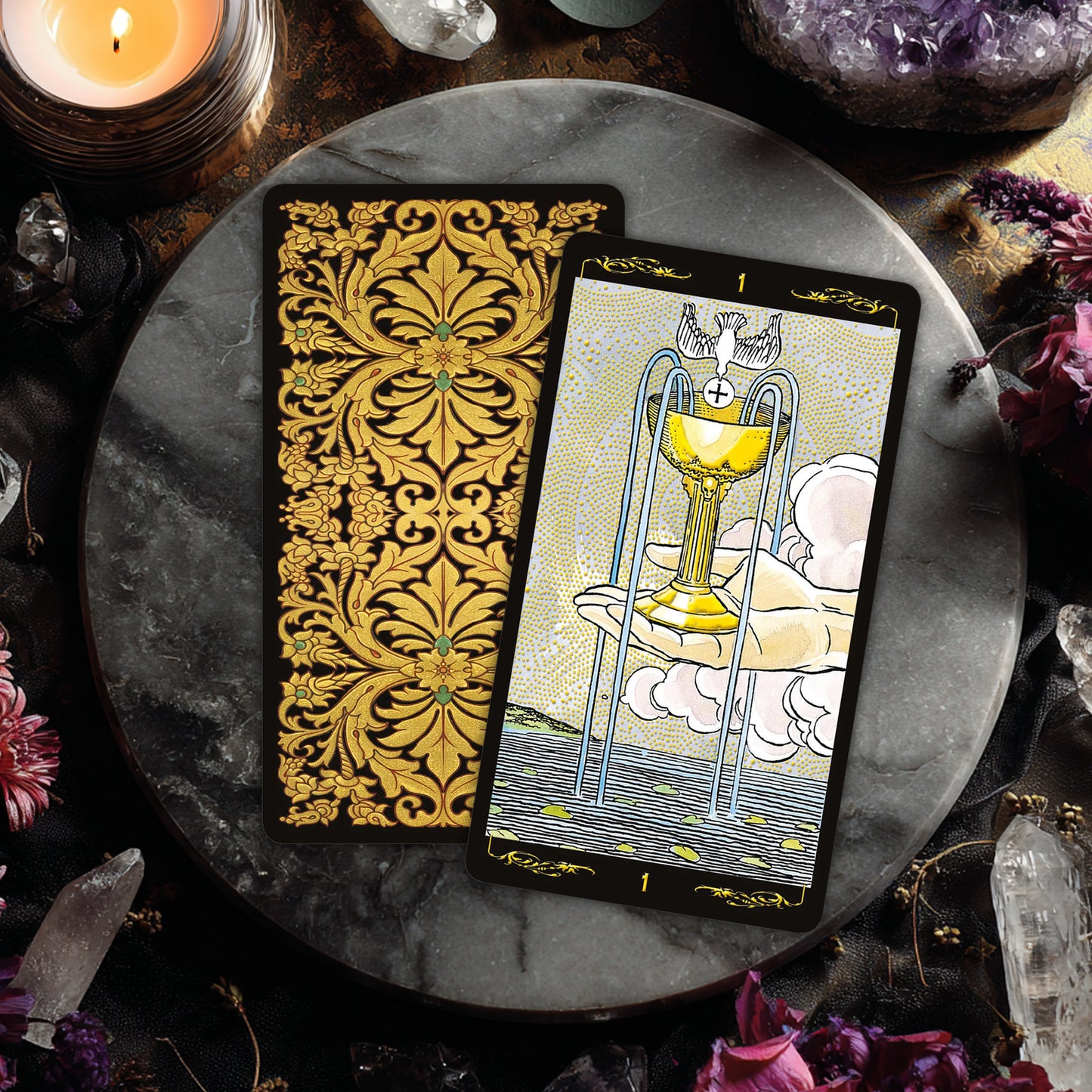 Golden Universal Tarot Deck & Guidebook