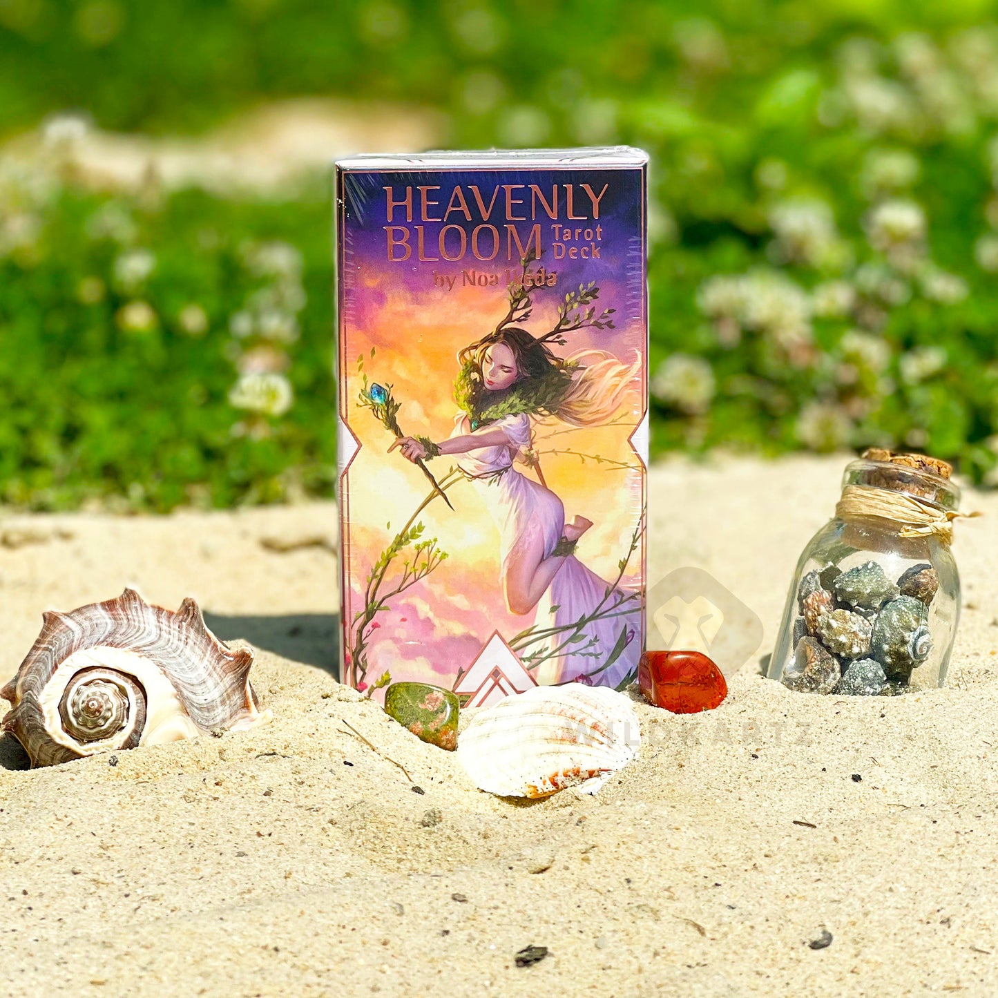 Heavenly Bloom Tarot: 78 Rose gold gilt-edged Tarot Card Deck & Guidebook