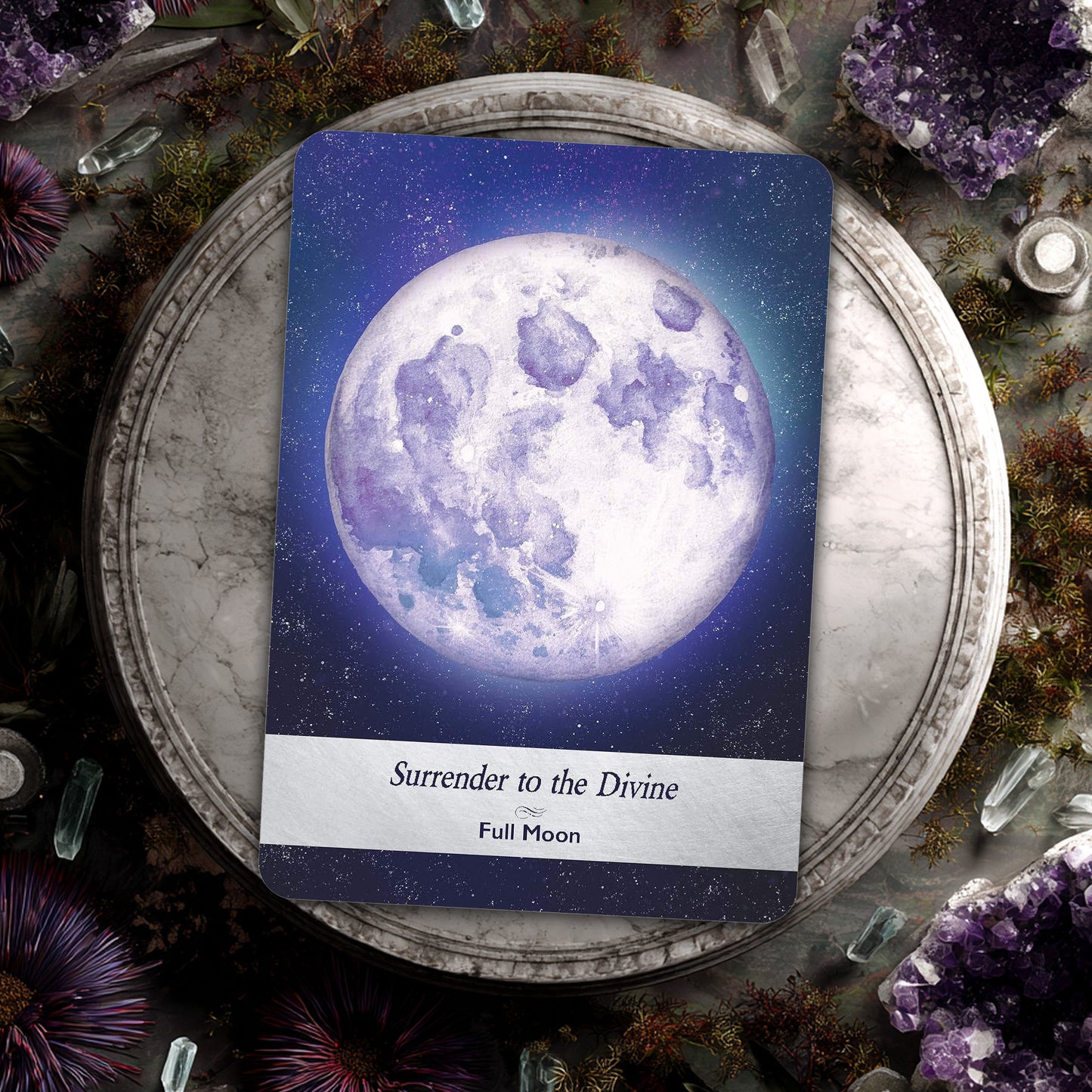 Moonology Oracle Deck: 44 Oracle Cards and Guidebook