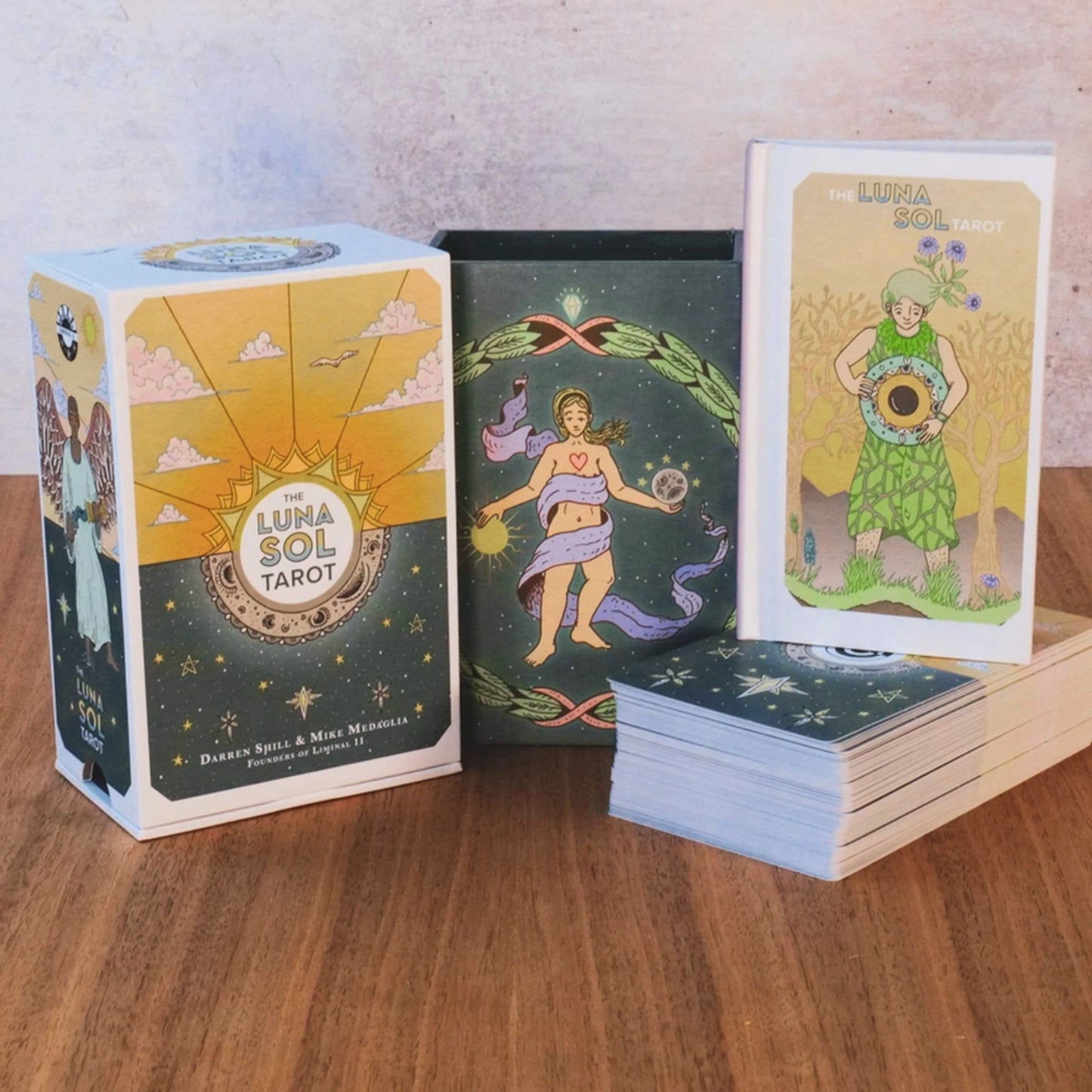 The Luna Sol Tarot: 78 Tarot Card Deck & Guidebook