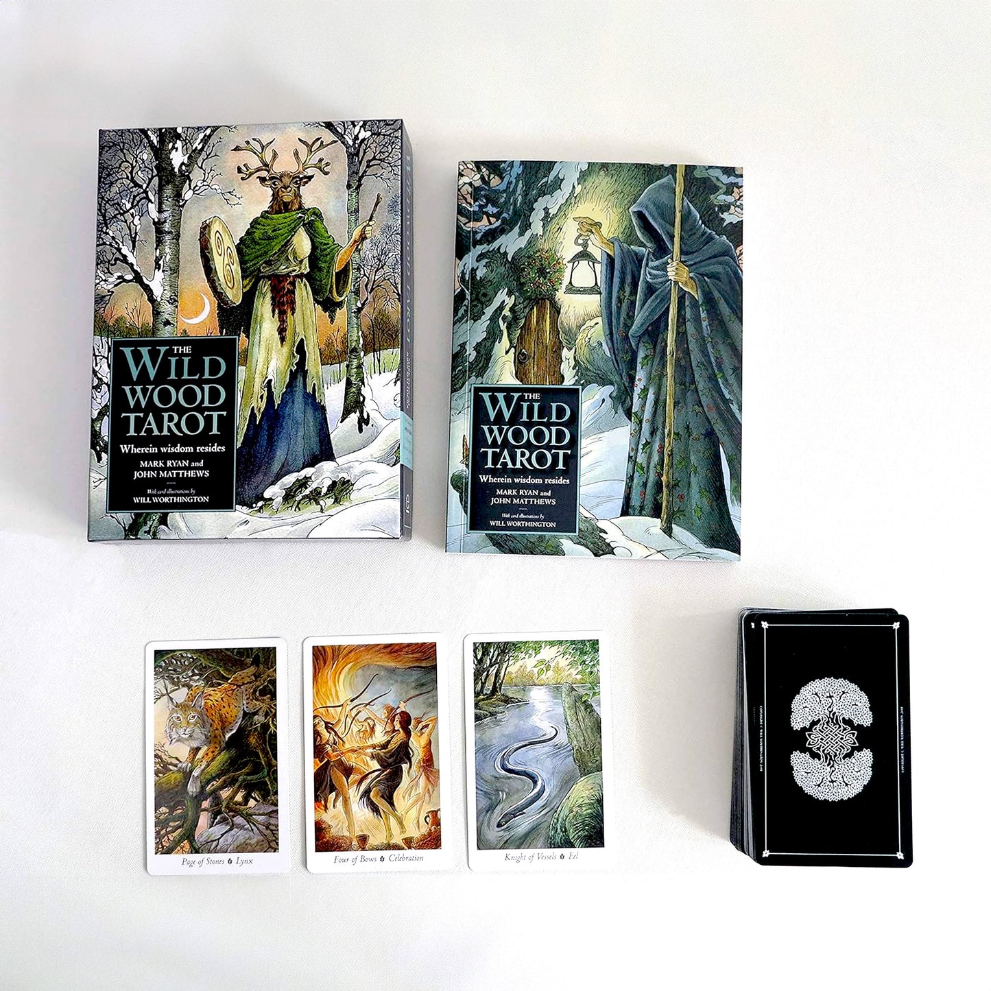 The Wildwood Tarot: Wherein Wisdom Resides - 78 Tarot Cards & Guidebook