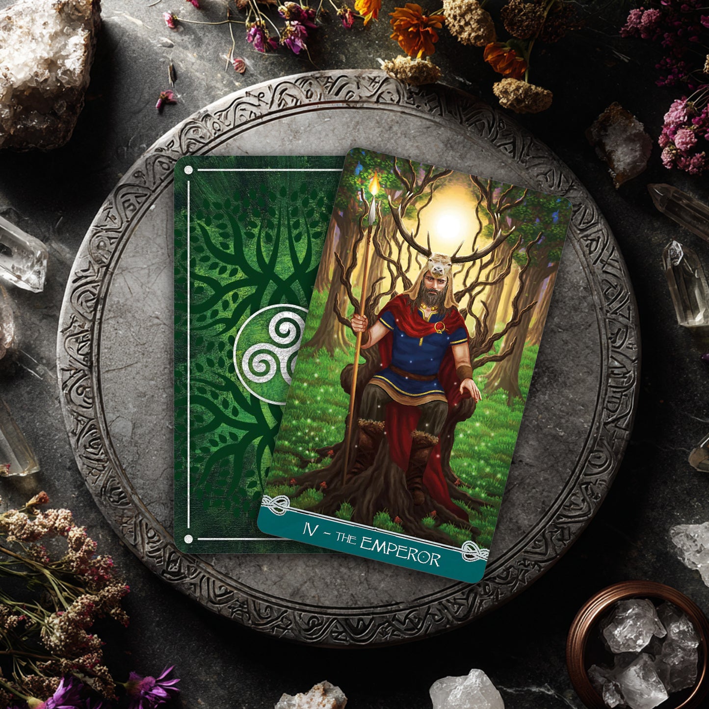 Universal Celtic Tarot Deck: 78 Tarot Cards & Guidebook