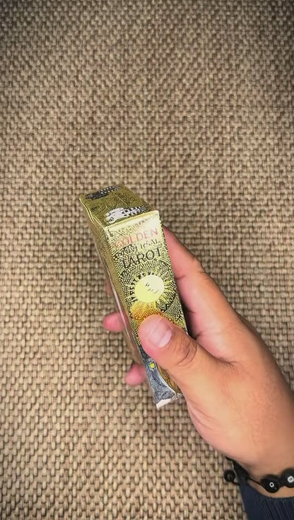 Golden Universal Tarot Deck & Guidebook