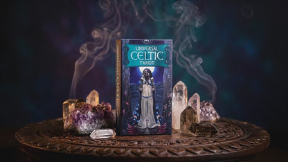 Universal Celtic Tarot Deck: 78 Tarot Cards & Guidebook